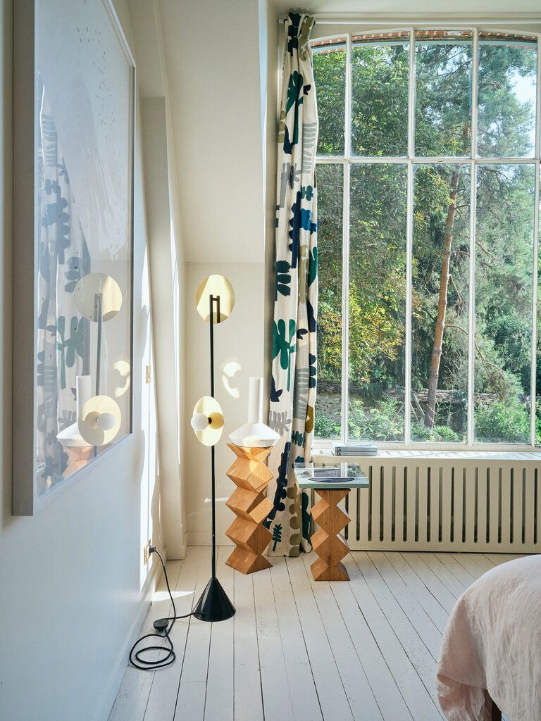 Schlafzimmer mit Blick auf den Garten